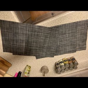 4 dark gray placemats